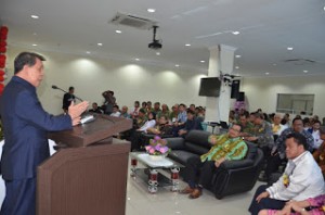 Lounching ruang perawatan operasi jantung terbuka yang mulai dilaksanakan Senin (14/09) kemarin, di RSUD Prof RD Kandaou Manado, tak mampu menyembunyikan perasaan gembira di hati Gubernur Sulut Dr Sinyo Harry Sarundajang.