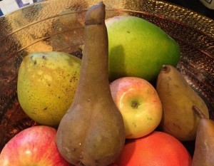Buah unik ini bikin heboh para wanita (Foto: Huffington Post/Path)