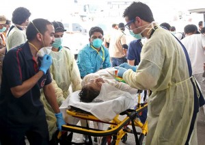 Korban Tragedi Mina sedang mendapatkan perawatan (Foto: NBC)