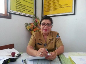 Kepala Sekolah SDN 04 Manado,Altje Pesik,S.Pd. (foto:Dion/MediaManado.com)