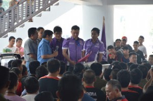 Pemuda GMIM Melarang Penutupan Dan Pembakaran Gereja di Indonesia.