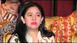 Menteri Koordinator BIdang Pembanginan Manusia dan Kebudayaan (PMK) Puan Maharani.