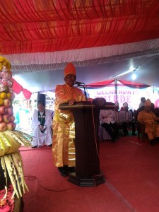 Pj Gubernur Sulut DR Soni Sumarsono, MDM saat memberi sambutan pada acara perayaan Tulude di Kota Bitung.