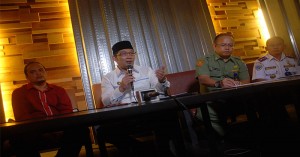 Wali Kota Bandung Ridwan Kamil. (Kedua dari kiri). (Foto: Istimewa)