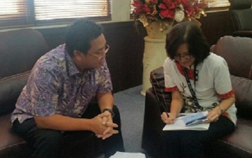 Wagub Sulut Steven Kandouw saat melaporkan harta kekayaan ke KPP Manado