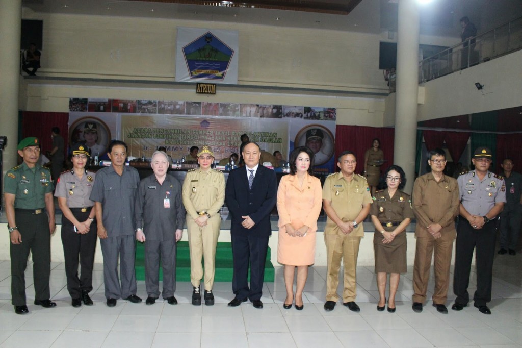 Pelantikan Ir Jemmy Kuhu sebagai Sekretaris Daerah Kabupaten Minahasa Utara.