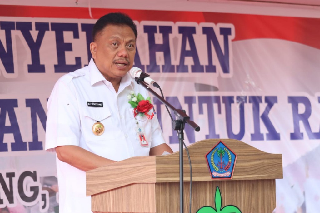 Gubernur Olly Dondokambey SE saat menyampaikan sambutan, Rabu (13/02/2019)