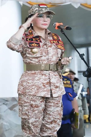 DR CHRISTIANY EUGENIA TETTY PARUNTU SE, Bupati Kabupaten Minahasa Selatan