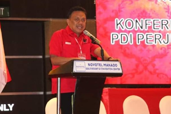OLLY DONDOKAMBEY SE, Ketua DPD PDI Perjuangan Sulut