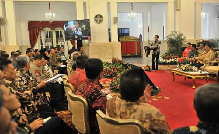 Presiden RI Joko Widodo saat memberikan pengarahan pada Rakornas Pengendalian Kebakaran Hutan dan Lahan, Selasa (06/08/2019)
