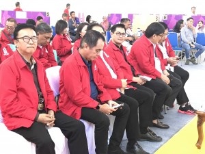 Ketua Tim Raewaya Bridge Joune Ganda (ketiga dari kanan)