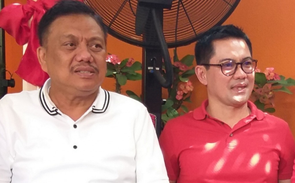 Bendahara Umum DPP PDI Perjuangan Olly Dondokambey SE dan Joune Ganda SE, Wakil Ketua Bidang Ekonomi DPD PDI Perjuangan Sulut