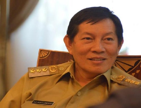 Dr Ir GSV Lumentut SH MSi DEA, Walikota Manado