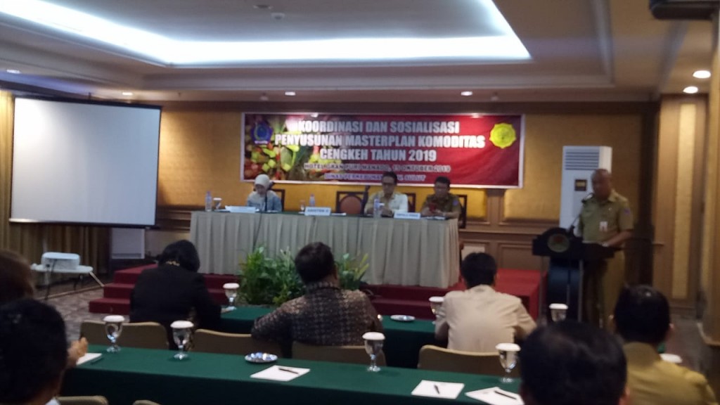 Rapat Koordinasi dan Sosialisasi Penyusunan Masterplan Pengembangan Kawasan Komoditas Cengkeh Berbasis Korporasi Petani di Manado, Selasa (15/10/2019) pagi.