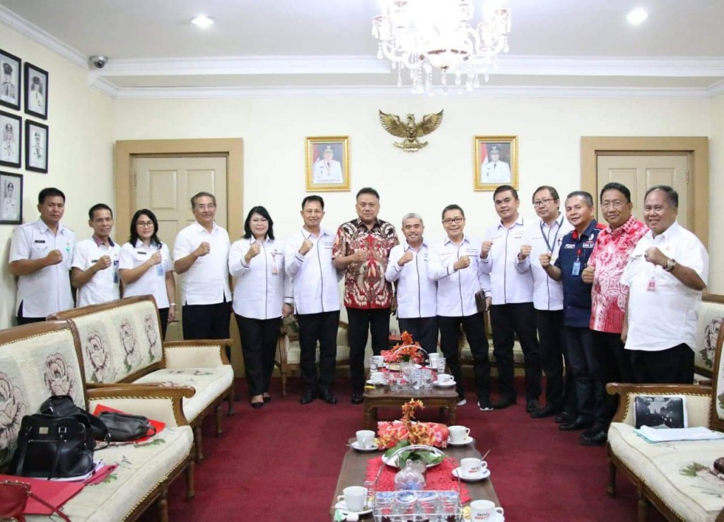 Gubernur Olly Dondokambey SE bersama Dewan Upah Daerah, Rabu (30/10/2019)