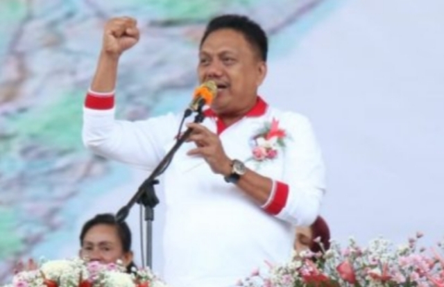 OLLY DONDOKAMBEY SE, Gubernur Provinsi Sulawesi Utara