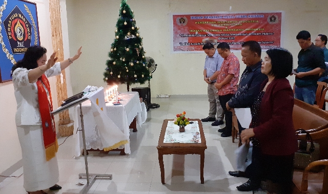 Ibadah Perayaan Natal Yesus Kristus Keluarga Besar PWI Sulut dan IKWI Sulut, Jumat (27/12/2019) malam