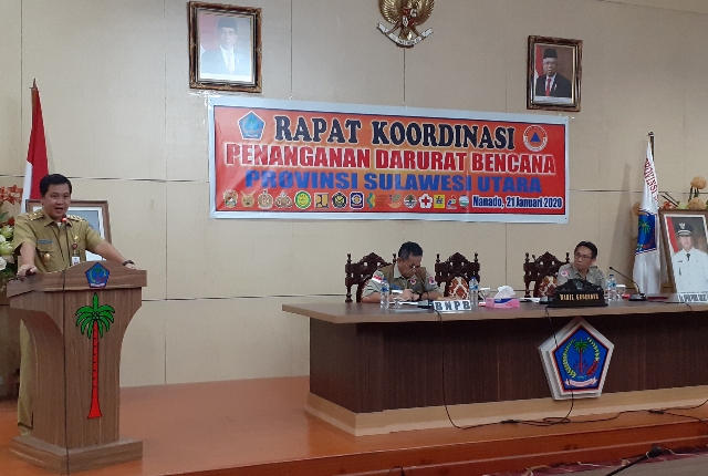 Wakil Gubernur Sulut Drs Steven OE Kandouw saat menyampaikan sambutan pada Rapat Koordinasi Penanganan Darurat Bencana Provinsi Sulut, Selasa (21/01/2020)