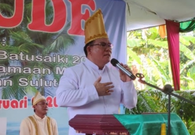 Kadis Kebudayaan Daerah Provinsi Sulut Jenry Sualang SPd MAP menyampaikan pesan Gubernur Sulut Olly Dondokambey SE, Sabtu (08/02/2020)