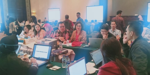 Kepala Dinas Kebudayaan Daerah Provinsi Sulut Jenry Sualang SPd MAP begitu antusias dan optimis memasukan sejumlah poin penting terkait Pemajuan Kebudayaan Daerah Provinsi Sulut saat Rakortekrenbangnas tahun 2020 di Surabaya