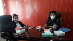 Ketua DPRD Minut Denny Lolong dan Wakil Ketua Oivia Mantiri