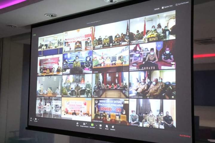 Video Conference Gubernur Olly Dondokambey SE sebagai Ketua Gugus Tugas Percepatan Penanganan Covid-19 dengan para Bupati dan Walikota se-Sulut