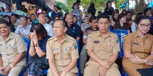 Peresmian jembatan kuwil turut dihadiri oleh kepala SKPD dan Asisten Pemkab Minut.