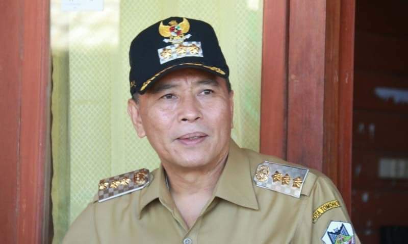 JIMMY F EMAN SE, AK, Walikota Tomohon