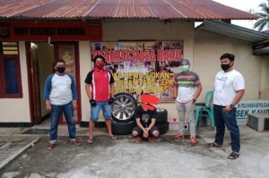 Pelaku Pencurian Onderdil saat diringkus Tim Macan Polsek Kauditan.