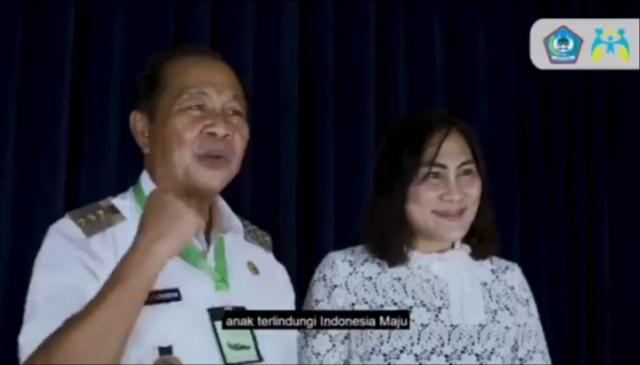 Ayahanda Max Lomban dan Bunda Khouni Lomban Rawung