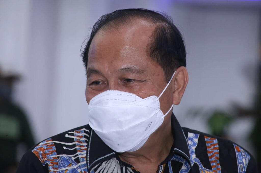 Maximilian Jonas Lomban, Walikota Bitung