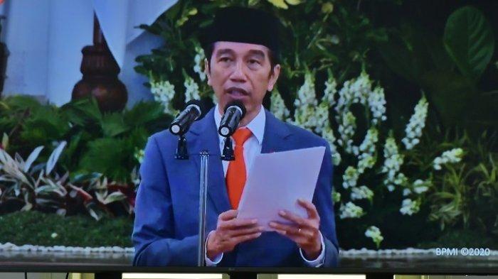jokowi-pada-peringatan-hut-ke-74-bhayangkara