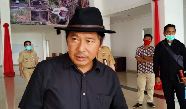JAMES SUMENDAP SH, Bupati Minahasa Tenggara (Mitra)