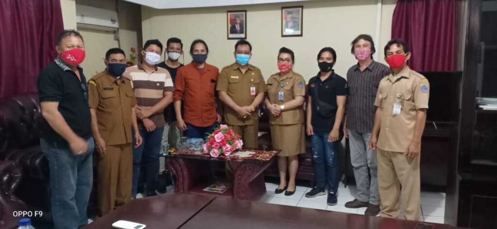 Audiensi Tim Ekspresi Kolintang ke Puncak Klabat bersama Kadis Kebudayaan Jenry Sualang SPd MAP dan jajaran pada 04 Agustus 2020