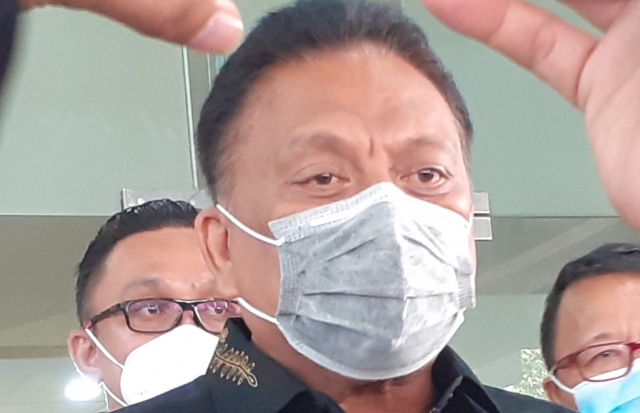 OLLY DONDOKAMBEY SE, Ketua DPD PDI Perjuangan Sulut