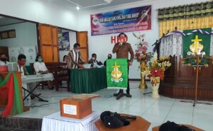 Joune Ganda diberikan kesempatan untuk menyampaikan beberapa hal terkait bantuan Hibah tanah pembangunan sarana pendidikan TK/PAUD