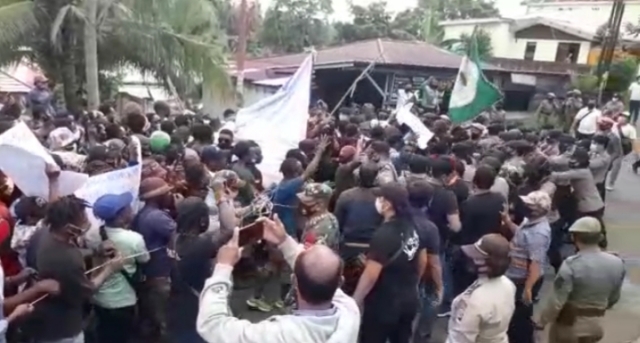 Demo Mahasiswa Papua di Manado, Senin (21/09/2020)