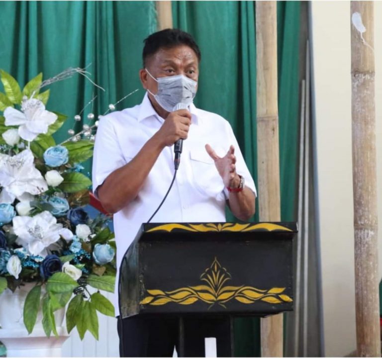 OLLY DONDOKAMBEY SE, Gubernur Provinsi Sulawesi Utara