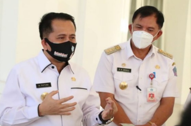 Pjs Gubernur Agus Fatoni dan Pjs Bupati Minsel Mecky Onibala, Rabu (30/09/2020).