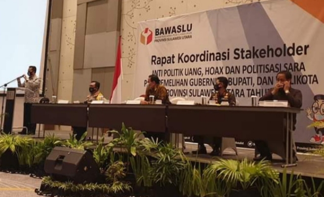 Pjs Gubernur Agus Fatoni saat membawakan sambutan, Jumat (09/10/2020)