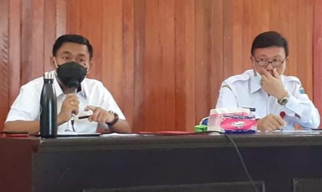 Pjs Bupati Clay June Dondokambey SSTP MAP dan Sekdakab Ir Jemmy Kuhu MA