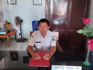 Kepala SMP Negeri 1 Dimembe Karel J. Kolulun.