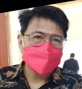 Patrice Suwu, SE. Staf Ahli Bupati Bidang BUMD dan BUMDes.