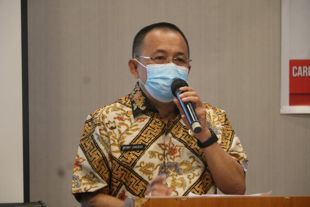 Wakil Walikota Wenny Lumentut