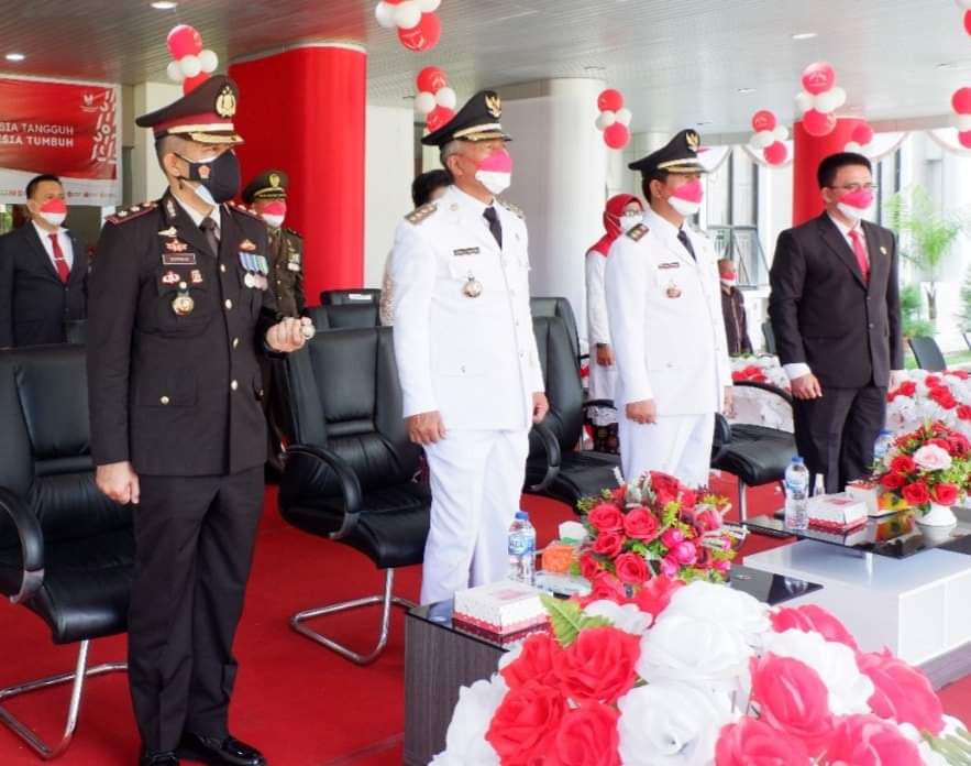 Unsur Forkopimda dan DPRD Minsel turut serta dalam Upacara