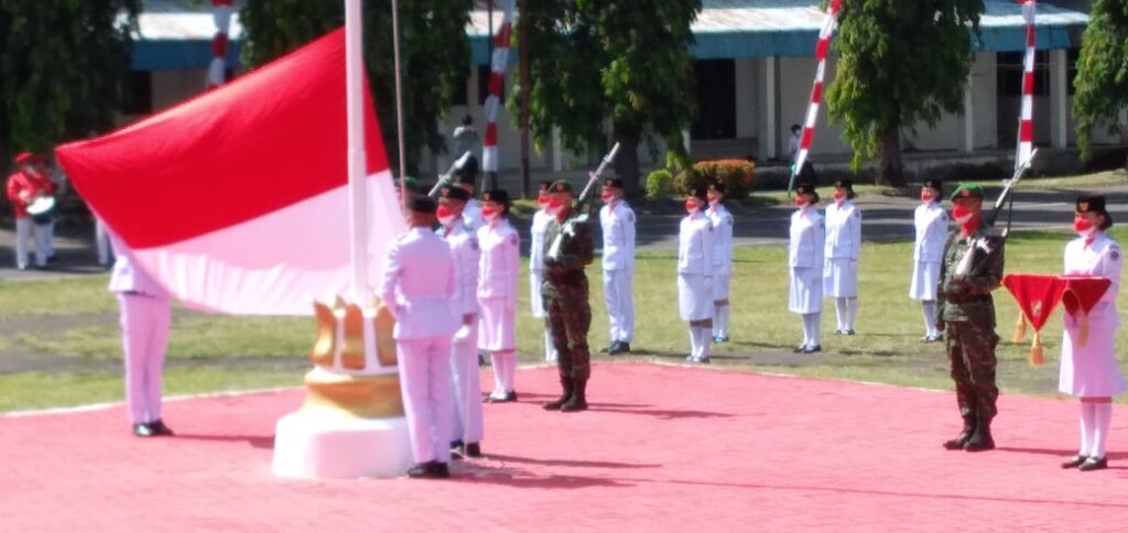 Pengibaran Sang Saka Merah Putih