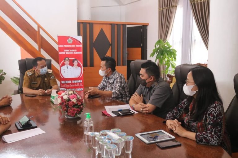 cs-dan-kpu-bahas-pilkada-2024-768x512