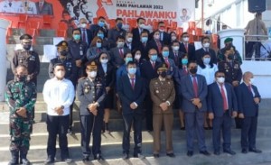 Foto bersama selesai Upacara Hari Pahlawan Nasional, 10 November 2021