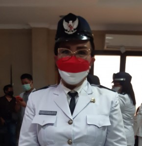 Penjabat Kumtua Kawangkoan Eske Dendeng