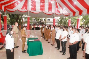 Pelantikan LPPD Minahasa Utara oleh Bupati Joune Ganda.